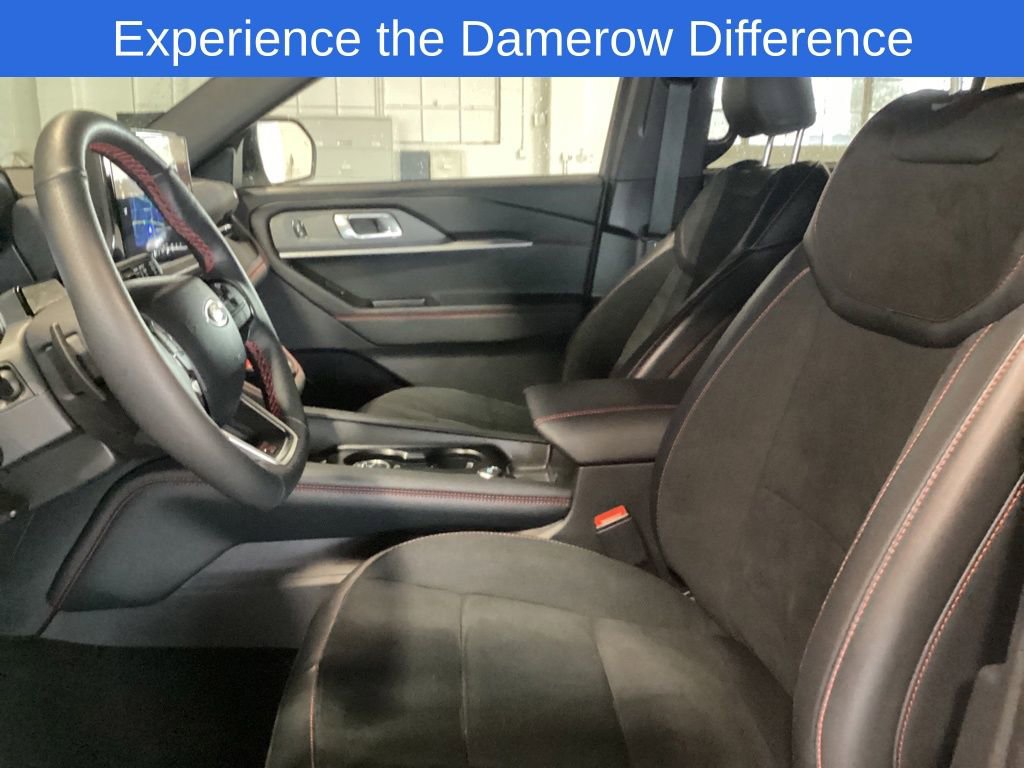 Certified 2025 Ford Explorer ST image 11