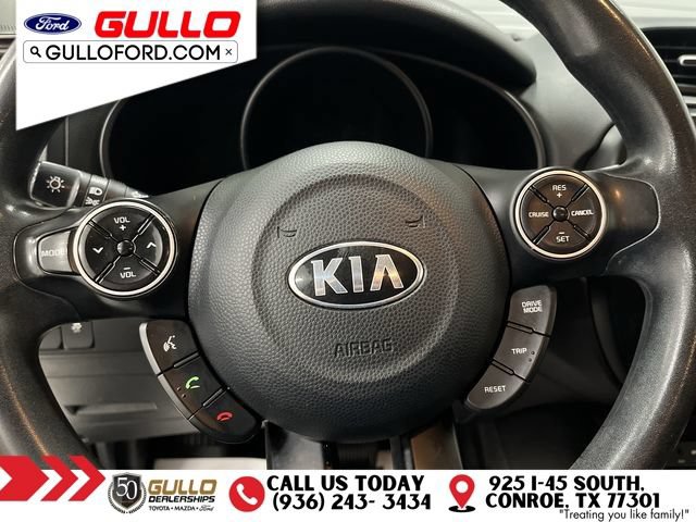 Used 2017 Kia Soul + FWD image 22