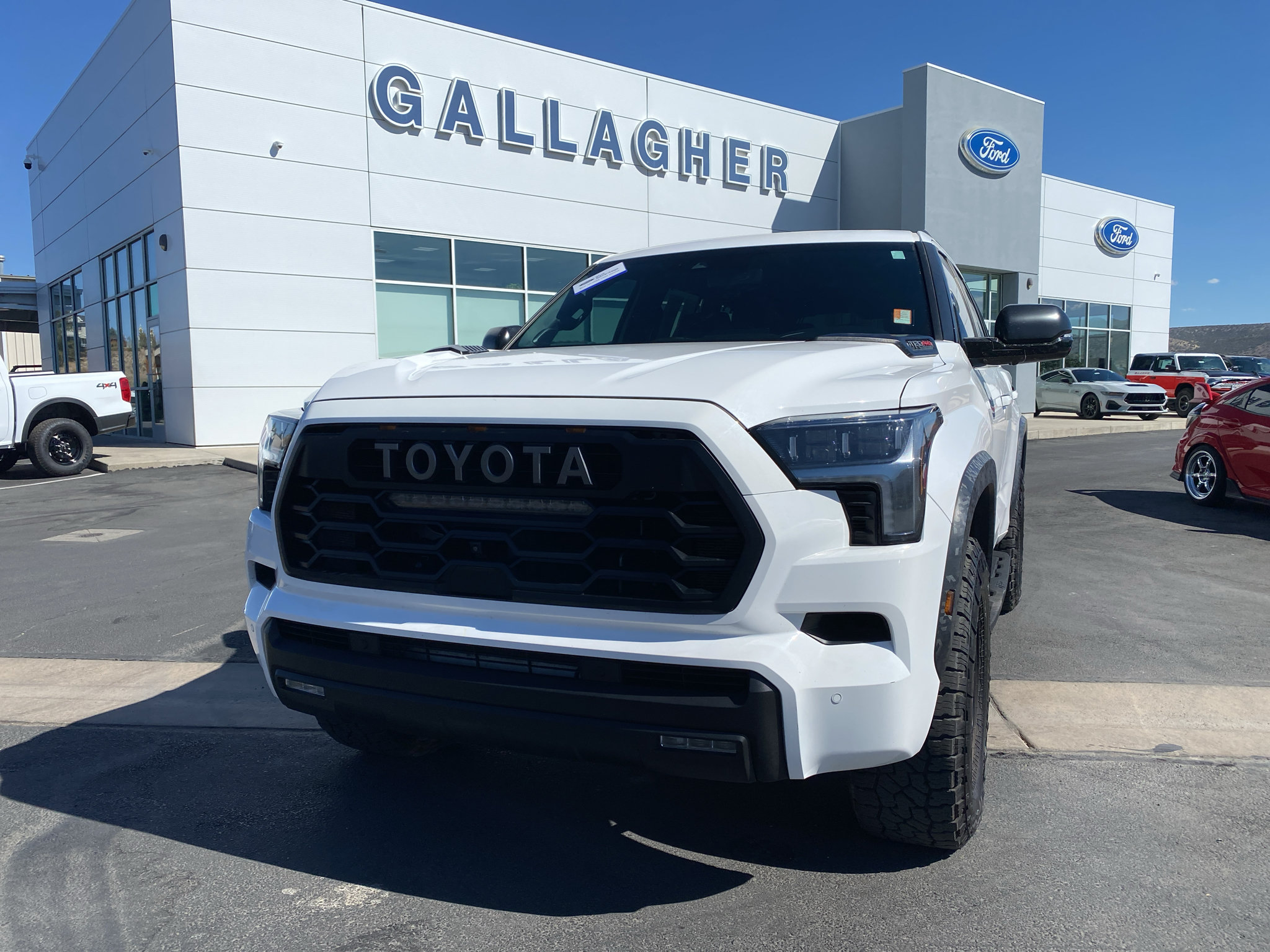 Used 2024 Toyota Sequoia TRD Pro AWD/4WD image 21