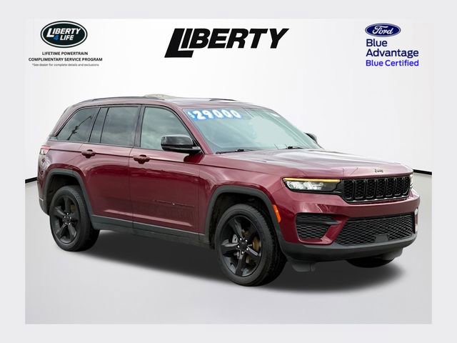 Used 2023 Jeep Grand Cherokee Altitude image 1