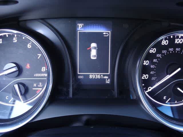 Used 2019 Toyota Camry LE FWD image 19