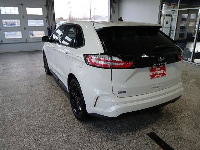 Certified 2024 Ford Edge ST-Line w/ Class II Trailer Tow Package image 3