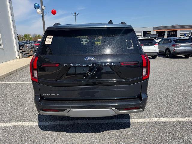 Certified 2025 Ford Expedition Platinum w/ Driver's Package image 4