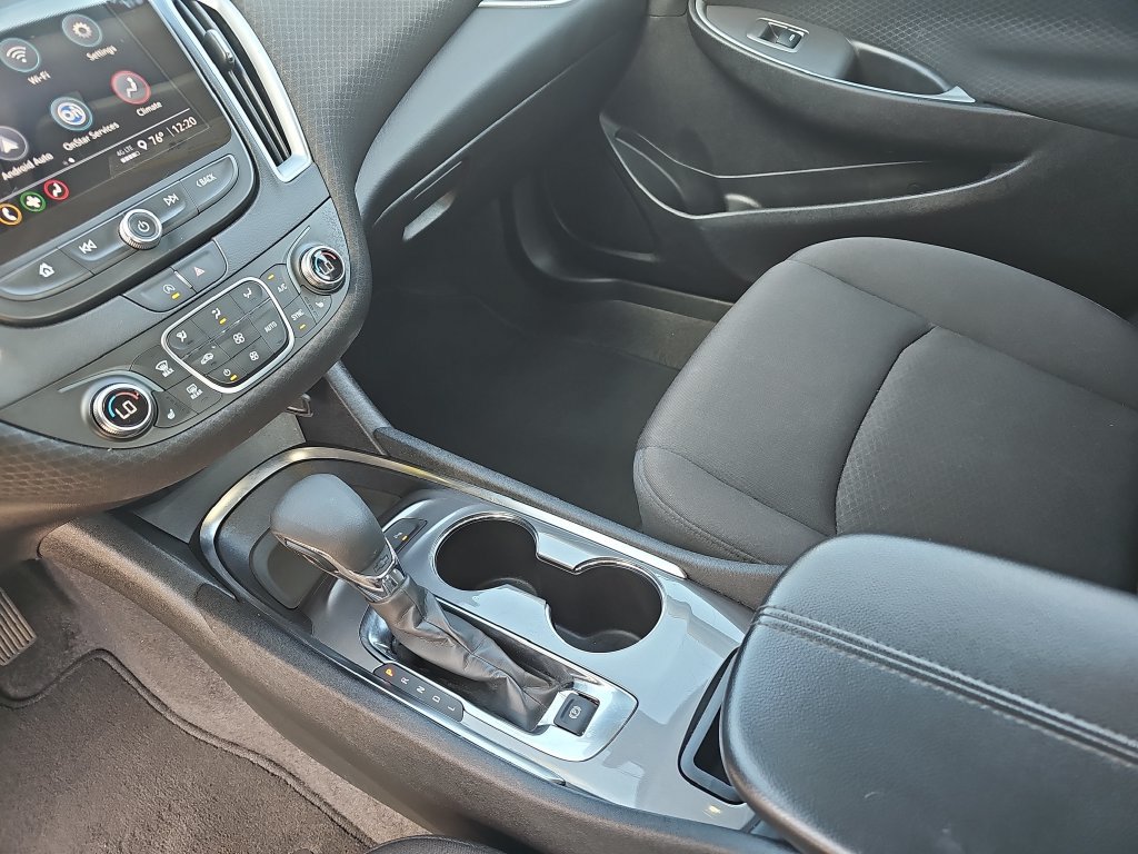 Used 2025 Chevrolet Malibu LT FWD image 23