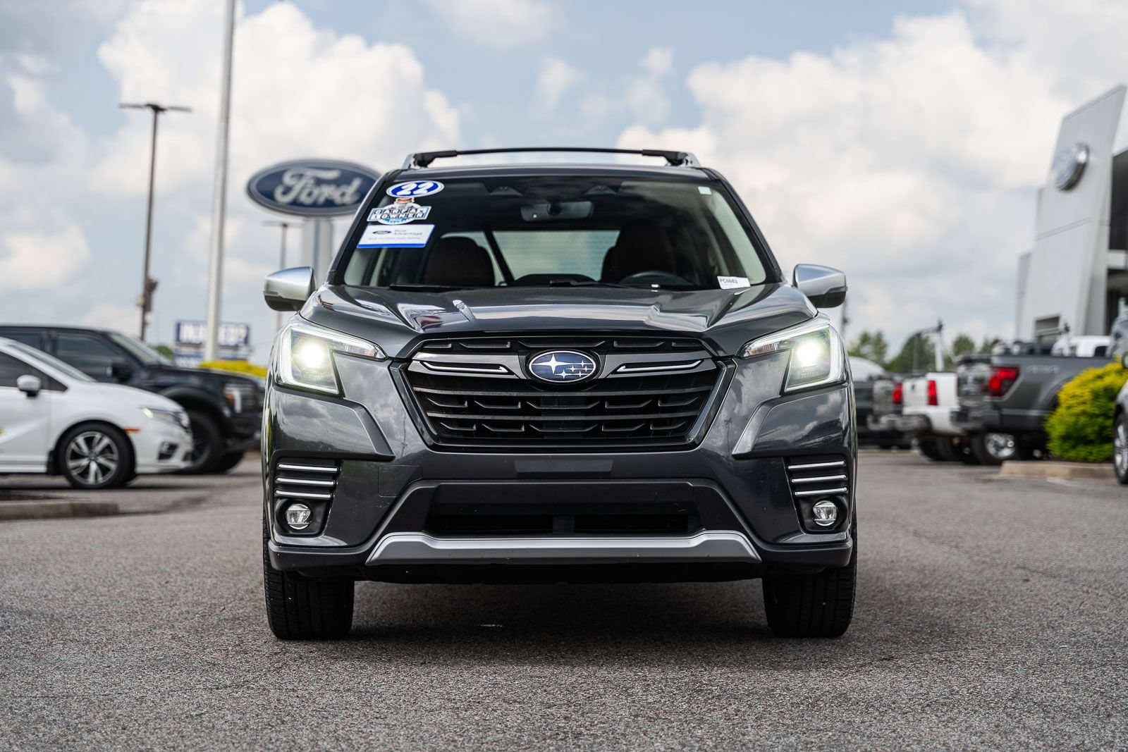 Used 2022 Subaru Forester Touring w/ Popular Package #2 AWD/4WD image 2