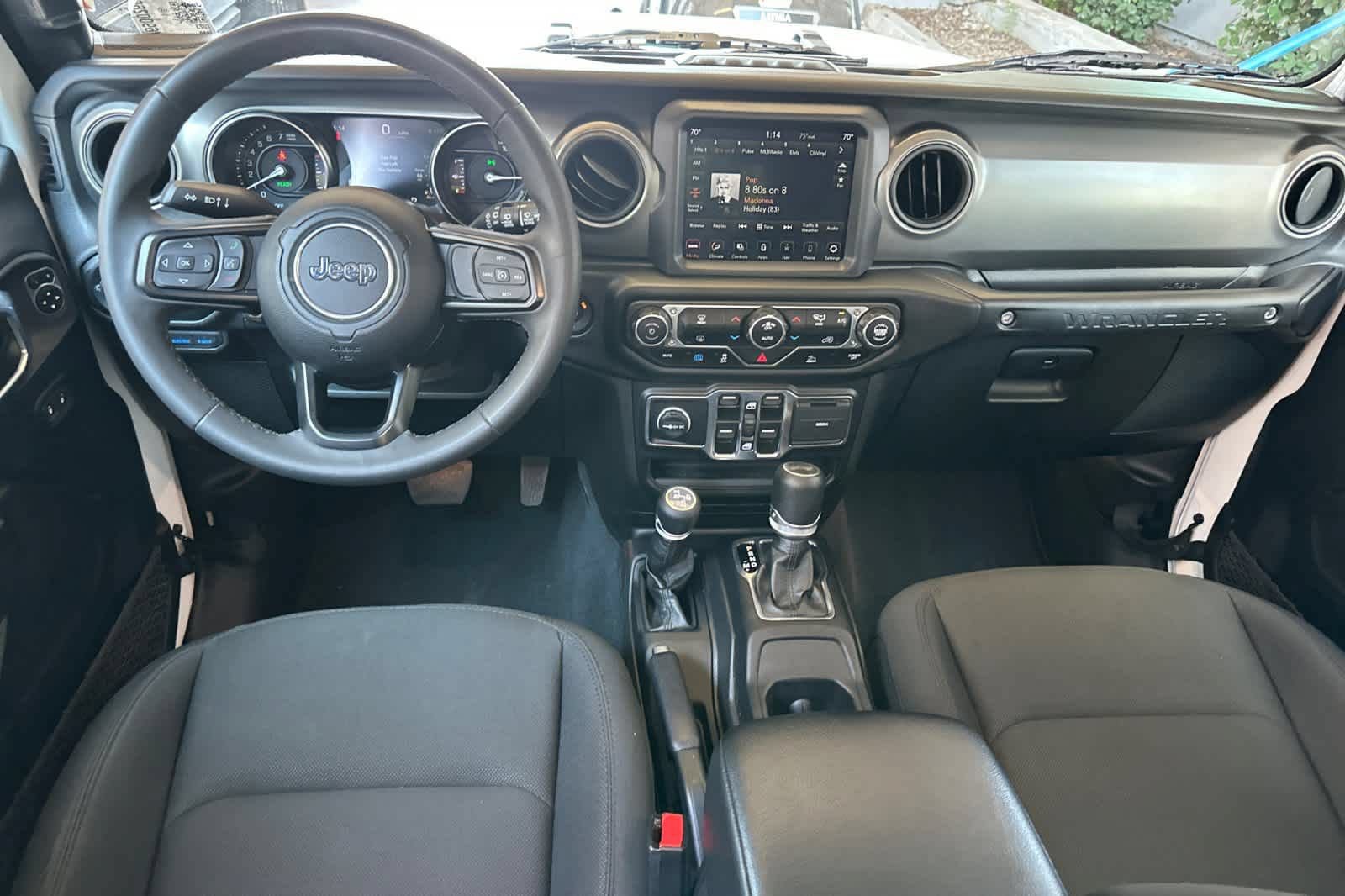 Used 2023 Jeep Wrangler Unlimited w/ 8.4" Radio Group AWD/4WD image 3