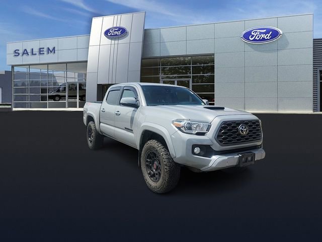 Used 2020 Toyota Tacoma TRD Sport w/ TRD Premium Sport Package AWD/4WD image 1