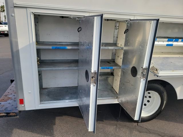 Certified 2019 Ford Transit 350 138 DRW w/ Exterior Upgrade Package image 20