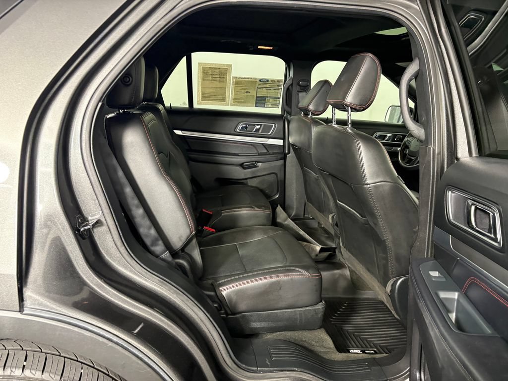 Certified 2018 Ford Explorer Sport w/ Equipment Group 401A AWD/4WD image 38