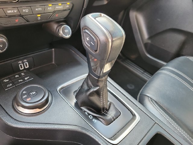 Certified 2019 Ford Ranger Lariat w/ FX4 Off-Road Package AWD/4WD image 16