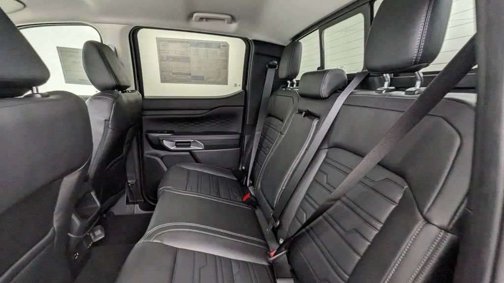 Used 2022 Chevrolet Silverado 2500 LT w/ True North Edition AWD/4WD image 35