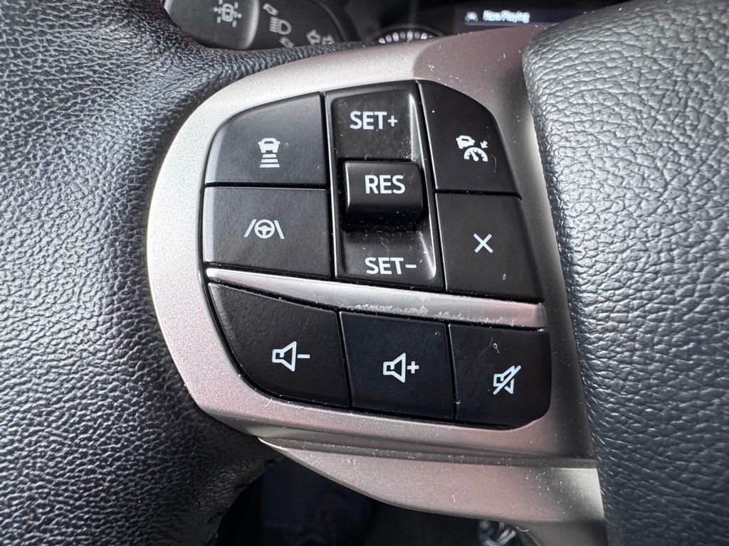 Certified 2023 Ford Explorer XLT w/ Equipment Group 202A AWD/4WD image 43