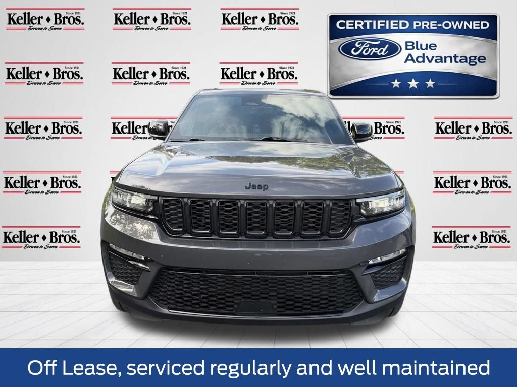 Used 2025 Jeep Grand Cherokee Limited w/ Black Appearance Package AWD/4WD image 2
