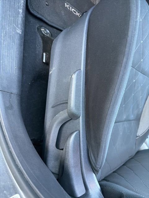 Used 2018 Nissan Kicks SV w/ Exterior Electronics Package image 18