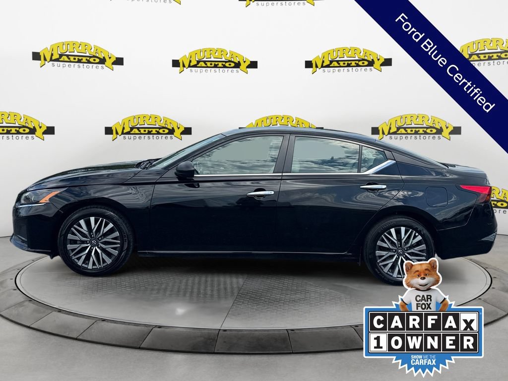 Used 2025 Nissan Altima 2.5 SV FWD image 3