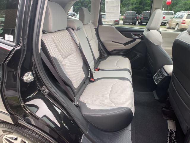 Used 2021 Subaru Forester Premium AWD/4WD image 31