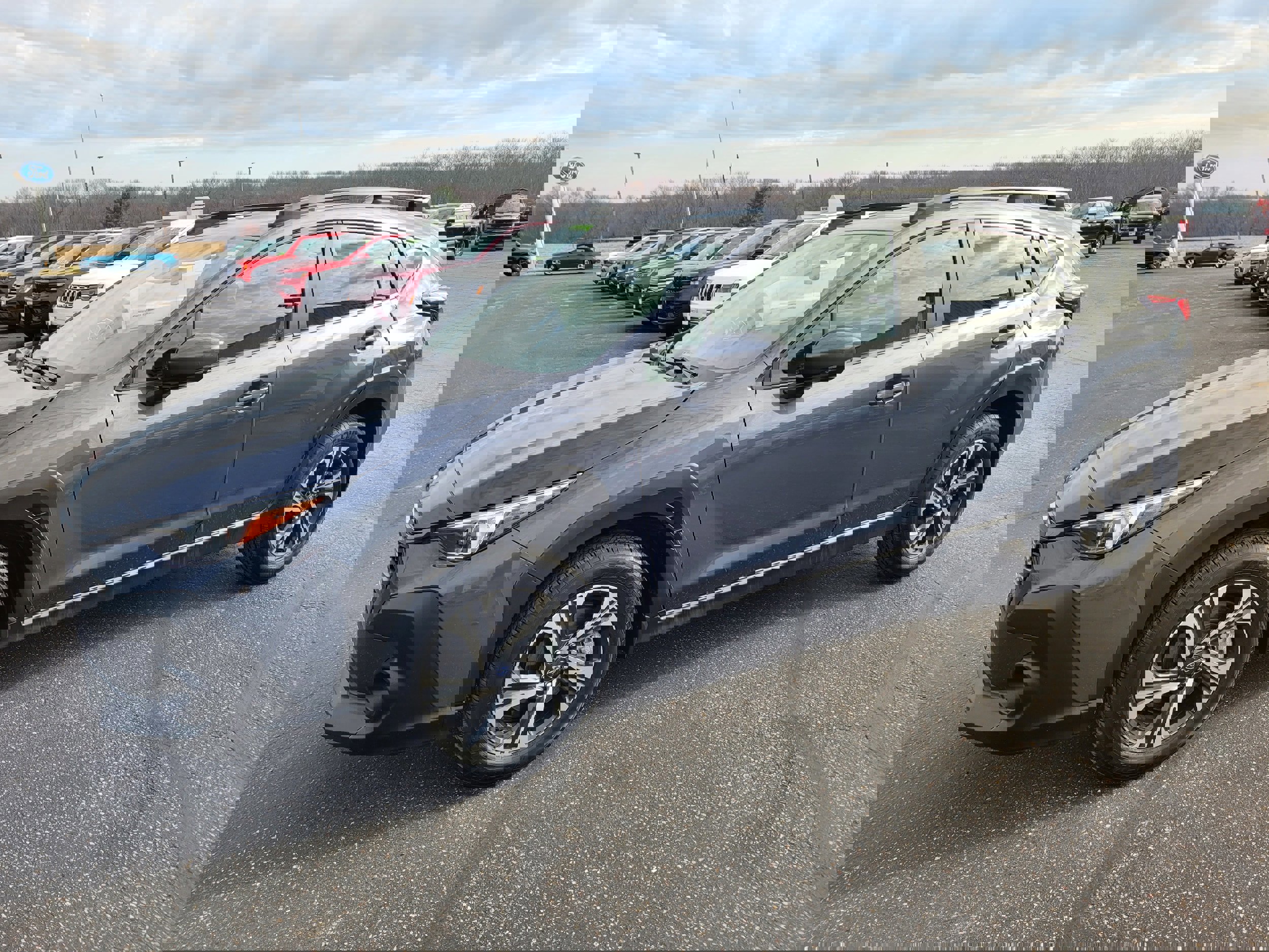 Used 2024 Subaru Crosstrek 2.0i Premium AWD/4WD image 5