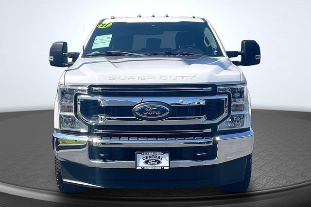 Certified 2021 Ford F250 XLT AWD/4WD image 3