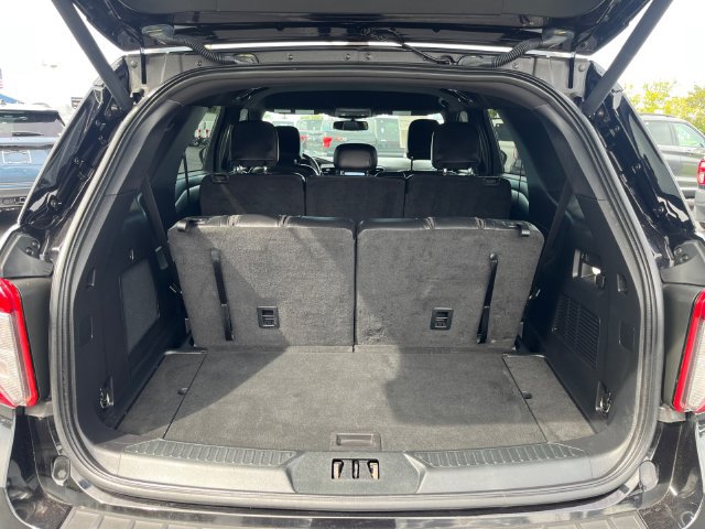 Certified 2023 Ford Explorer ST-Line AWD/4WD image 23