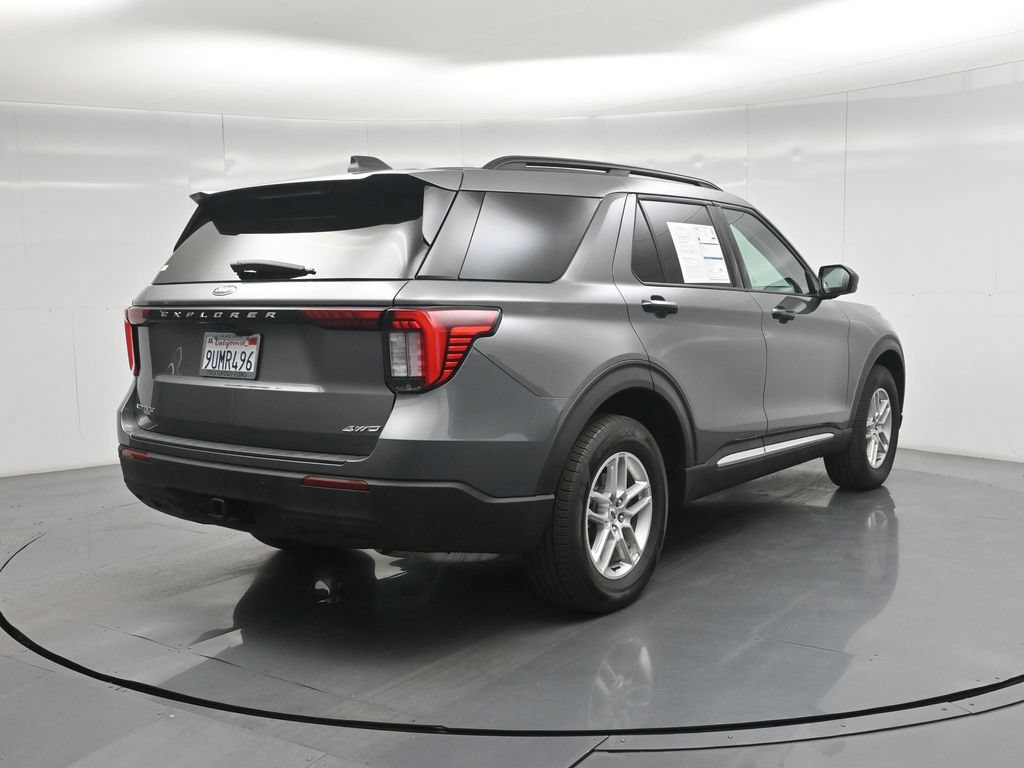 Certified 2025 Ford Explorer Active AWD/4WD image 26
