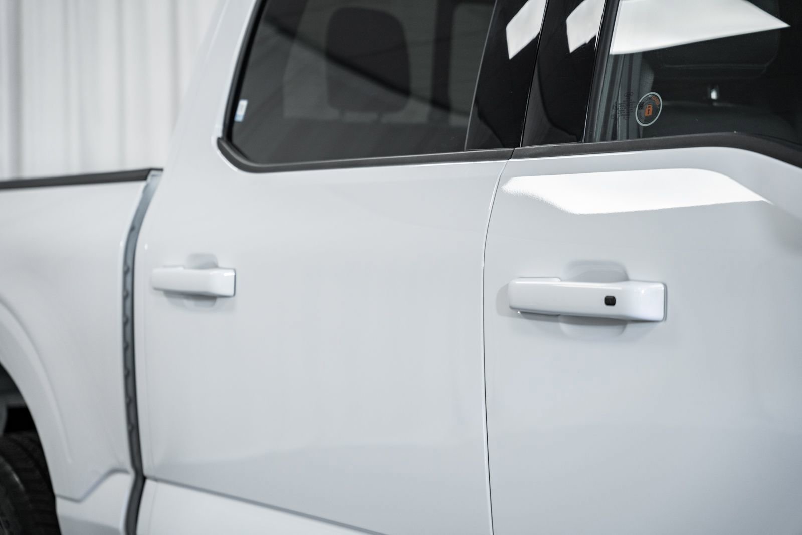 Certified 2023 Ford F150 Lariat w/ Equipment Group 502A High image 21