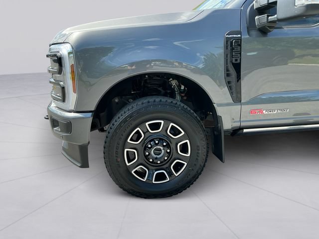 Certified 2026 Ford F350 Platinum w/ FX4 Off-Road Package AWD/4WD image 9