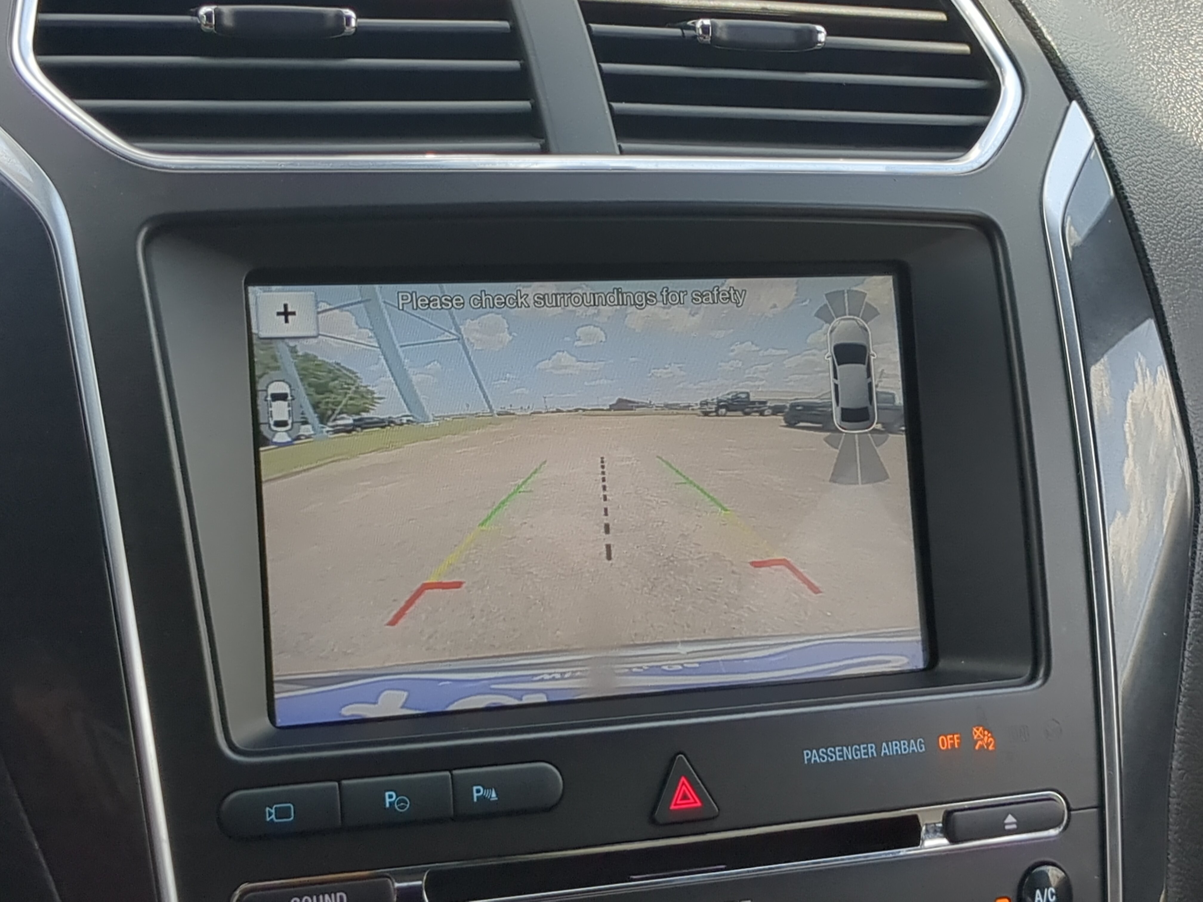 Certified 2018 Ford Explorer Limited w/ Equipment Group 301A FWD image 19