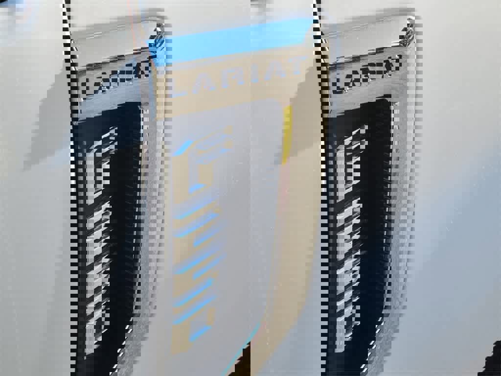 Certified 2019 Ford F250 Lariat w/ Lariat Ultimate Package image 11