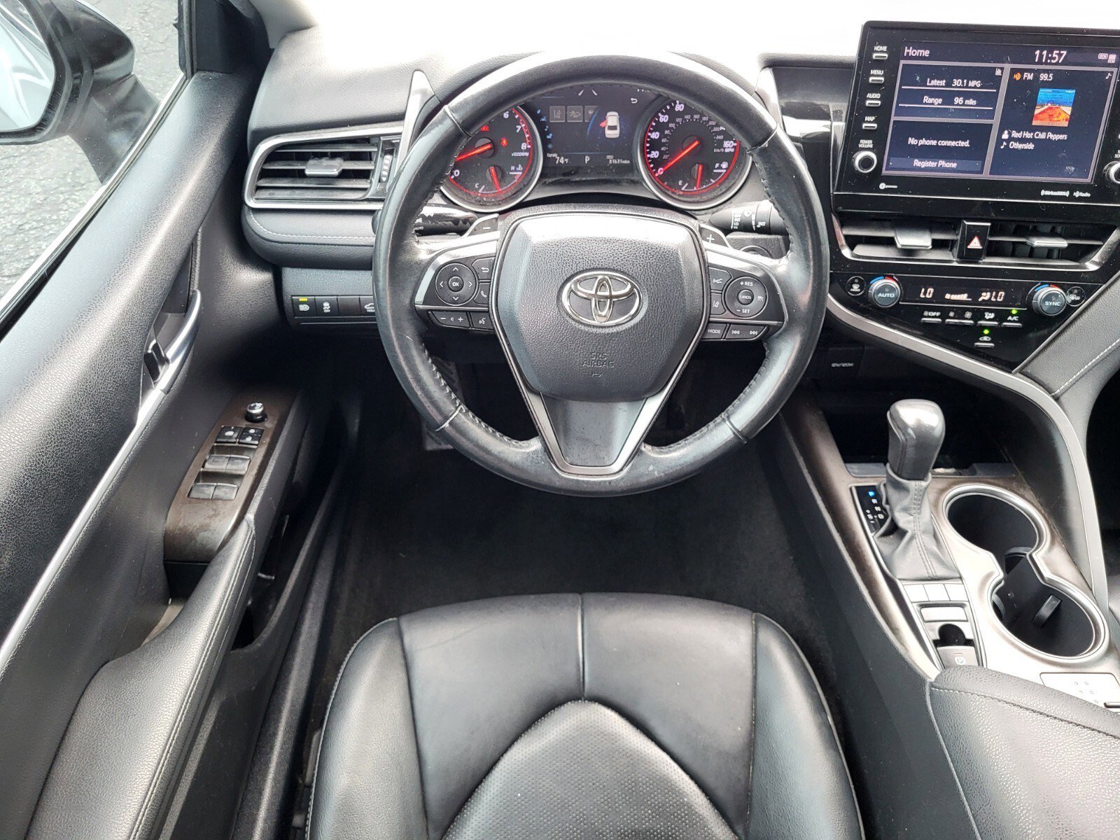 Used 2022 Toyota Camry XSE FWD image 12