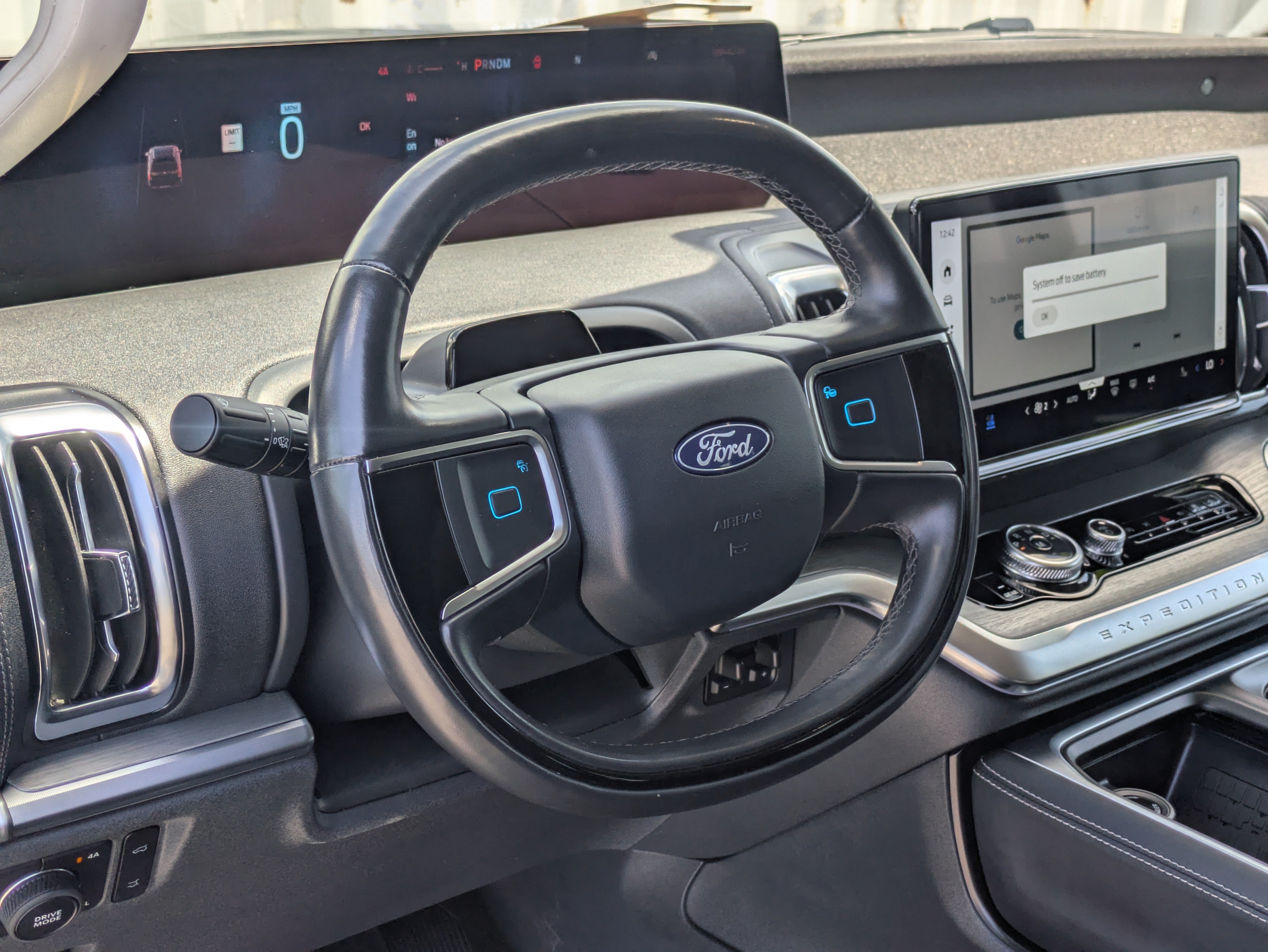 Certified 2025 Ford Expedition Platinum AWD/4WD image 26
