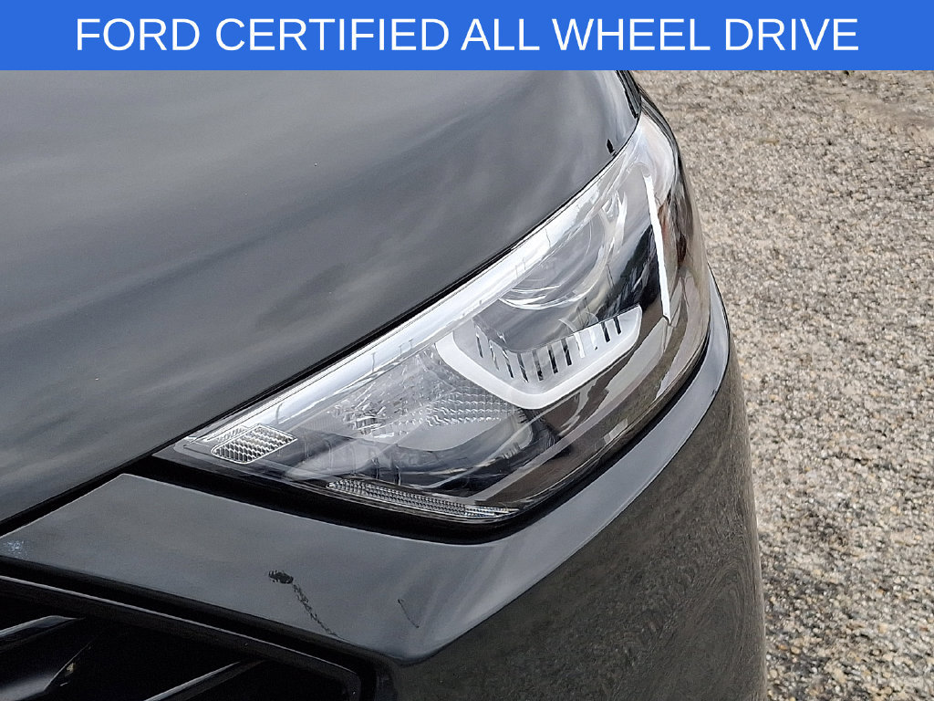 Certified 2023 Ford Edge SE w/ Black Appearance Package AWD/4WD image 9