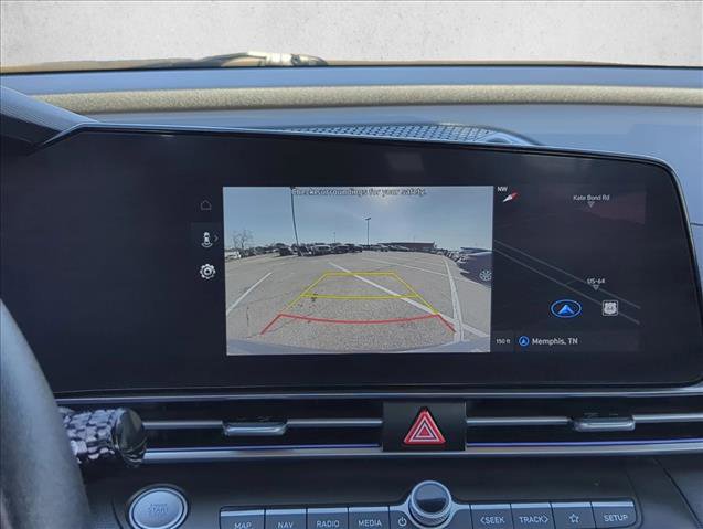 Used 2024 Hyundai Elantra SEL image 14