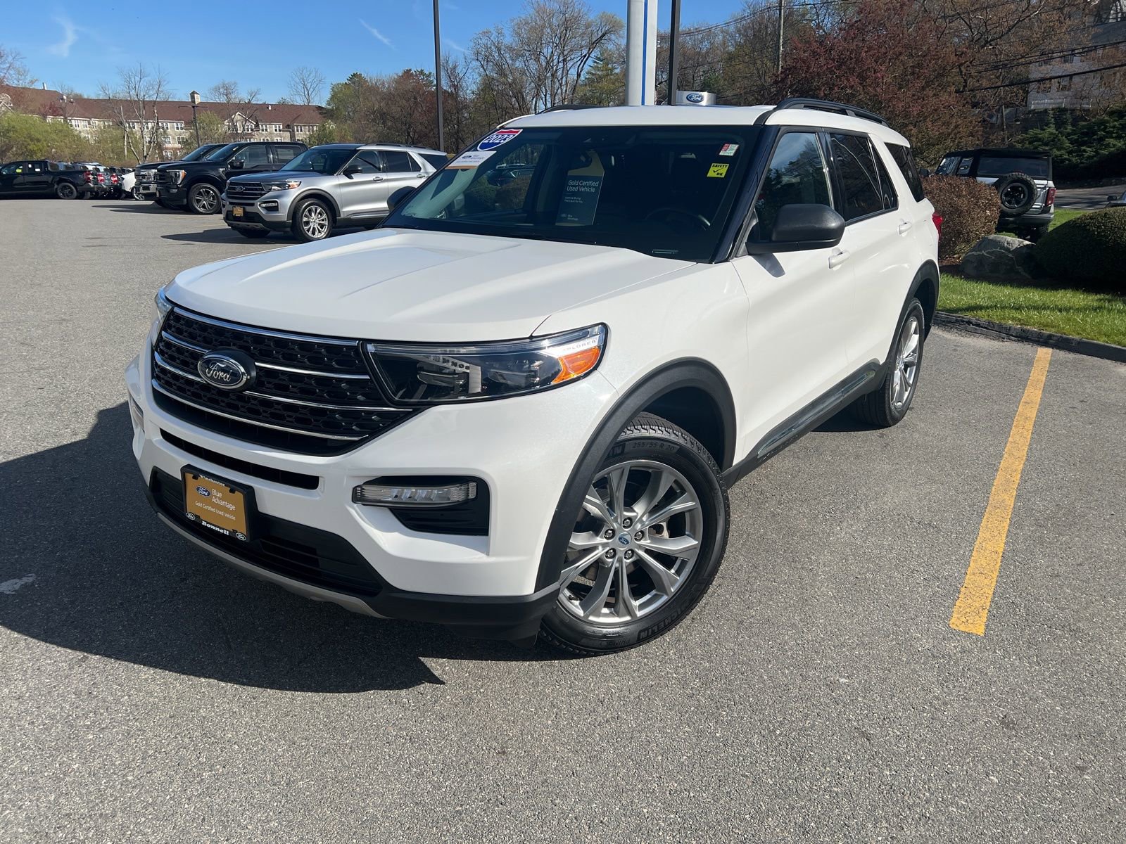 Certified 2023 Ford Explorer XLT w/ Equipment Group 202A