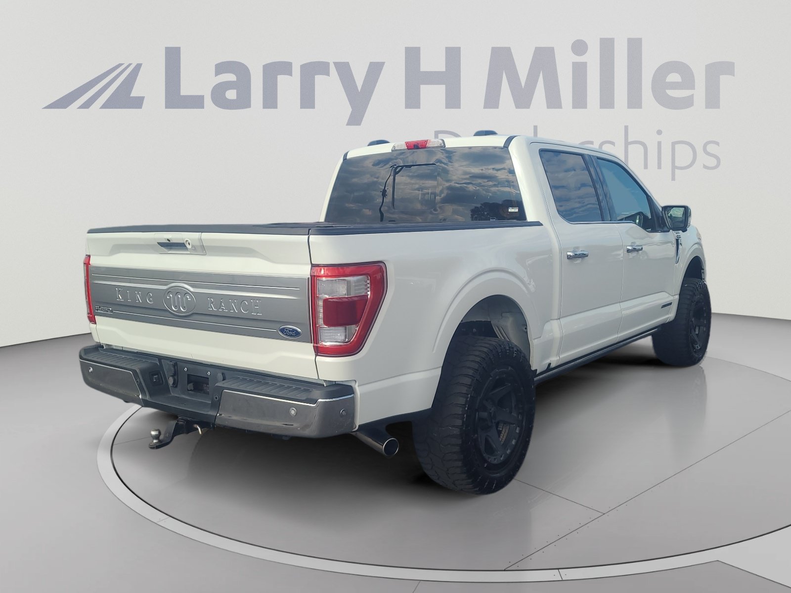 Certified 2022 Ford F150 King Ranch w/ Equipment Group 601A High AWD/4WD image 5