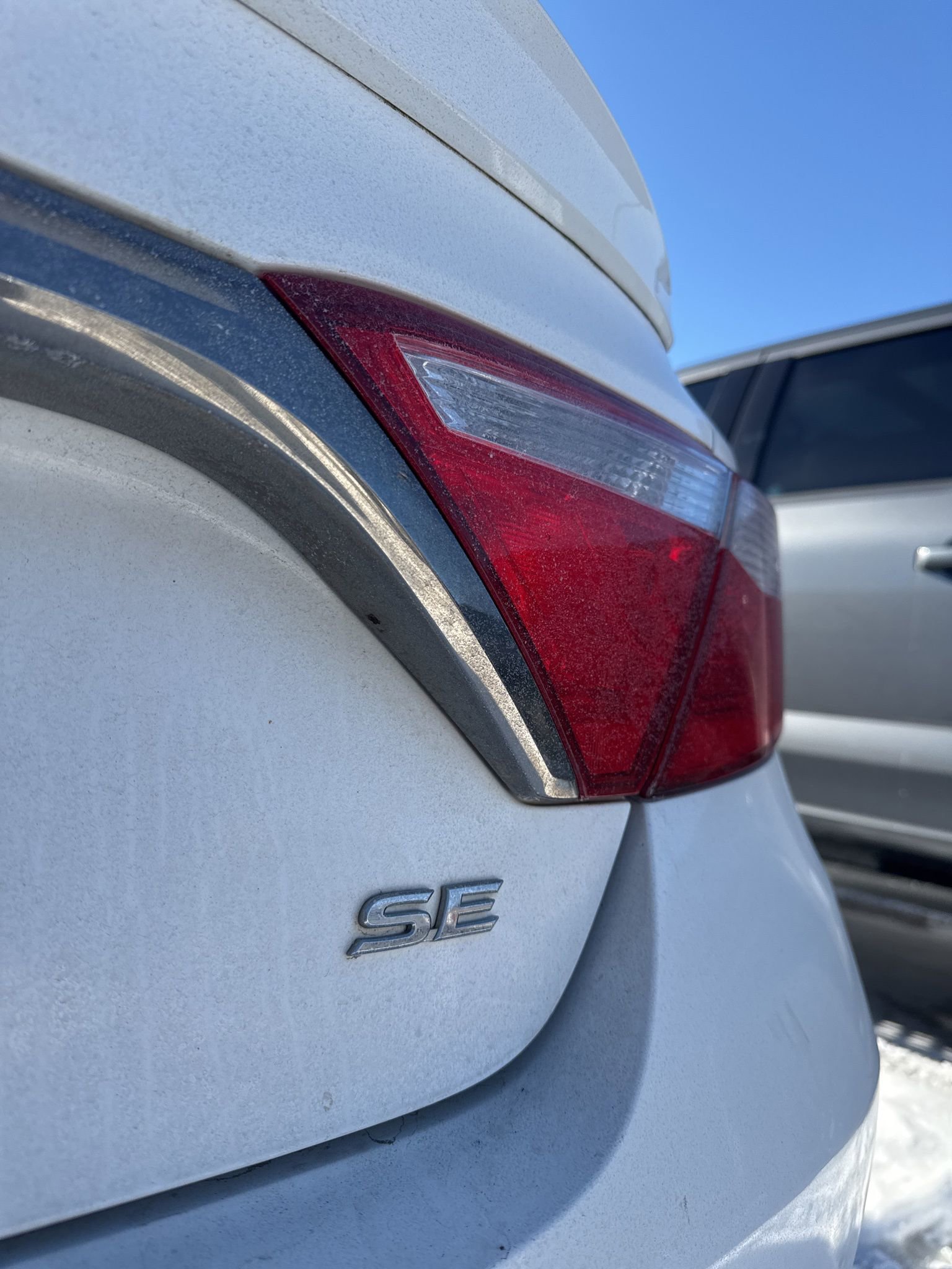 Used 2017 Toyota Camry SE image 7