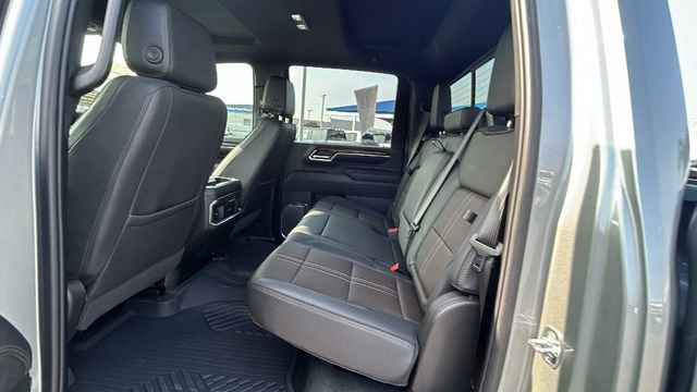 Used 2025 Chevrolet Silverado 3500 High Country w/ High Country Premium Package image 15