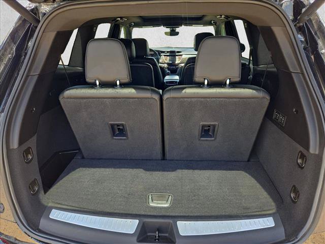 Used 2021 Cadillac XT6 Premium Luxury FWD image 6