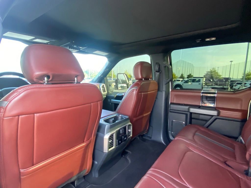 Certified 2022 Ford F250 Platinum w/ FX4 Off-Road Package AWD/4WD image 23