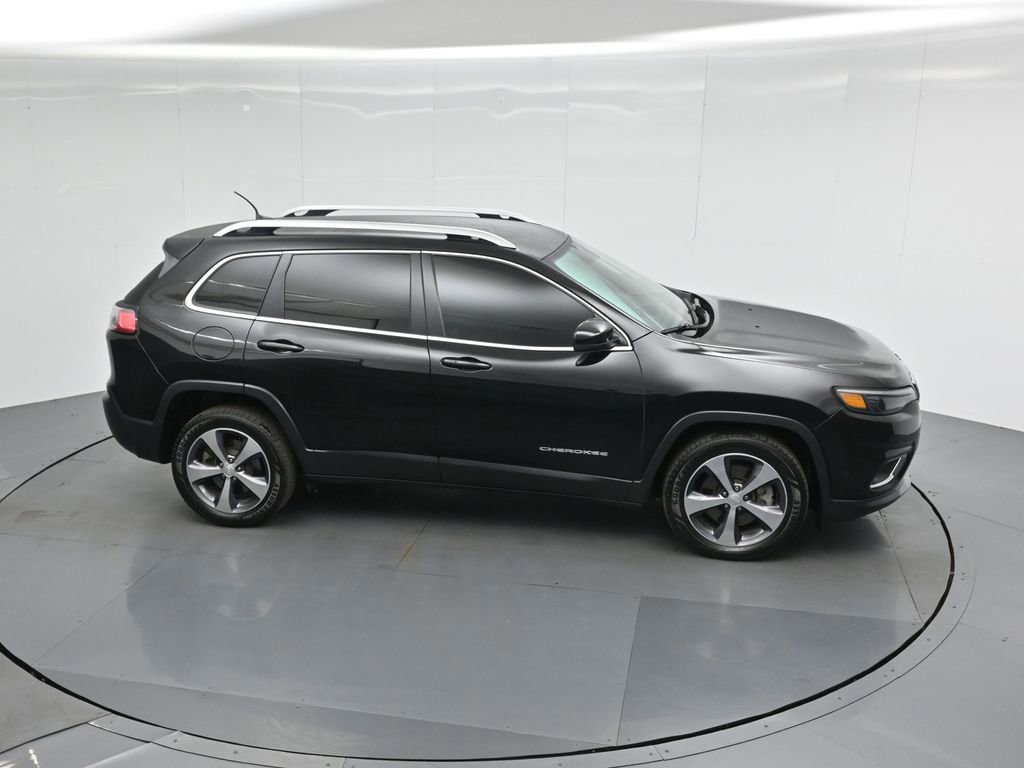 Used 2019 Jeep Cherokee Limited w/ Technology Group image 10