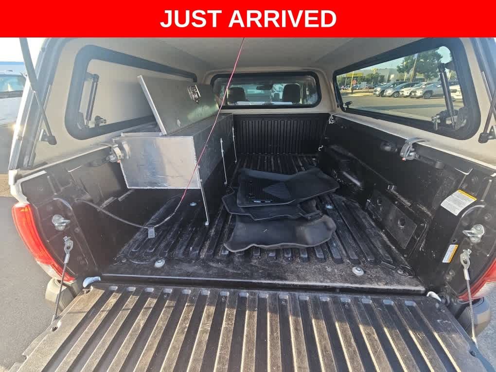 Used 2023 Toyota Tacoma SR RWD image 8