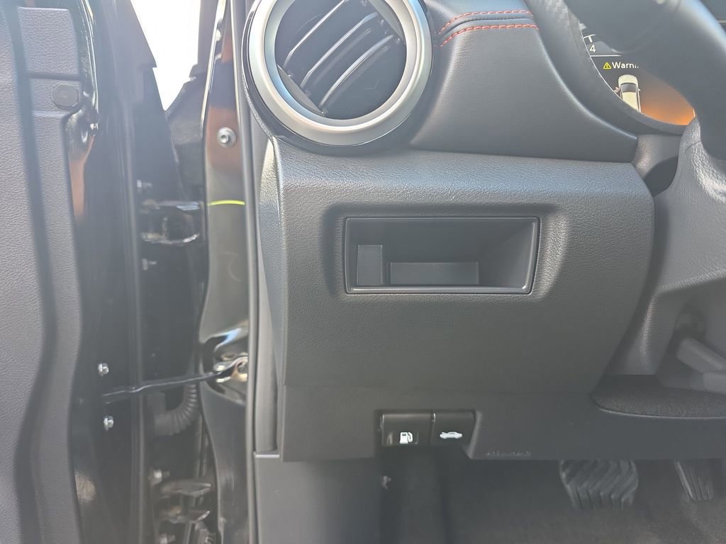 Used 2024 Nissan Versa SR w/ Trunk Package image 17