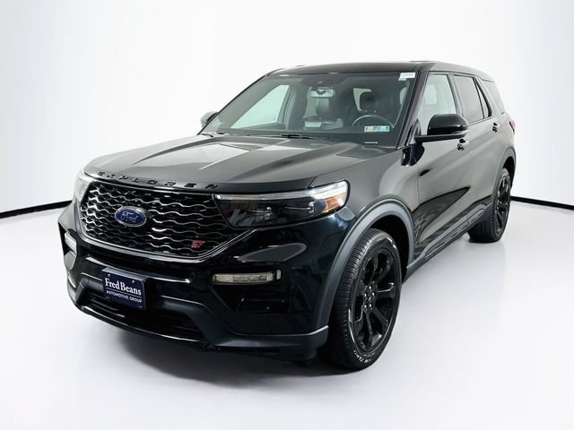 Certified 2022 Ford Explorer ST w/ Equipment Group 401A AWD/4WD image 3