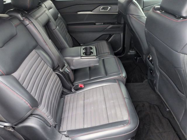 Certified 2025 Ford Explorer ST-Line w/ ST-Line Street Pack image 30