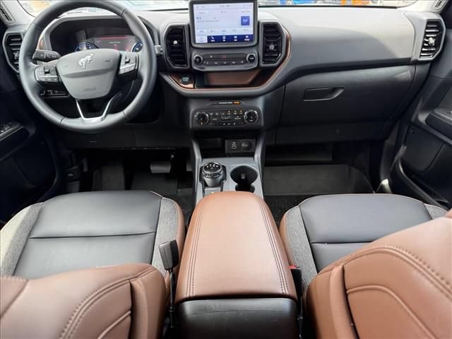 Certified 2024 Ford Bronco Sport Outer Banks w/ Tech Package AWD/4WD image 14