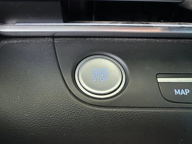 Used 2023 Hyundai Elantra Limited FWD image 24