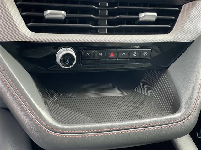 Certified 2025 Ford Explorer Active w/ Active Comfort Package image 17