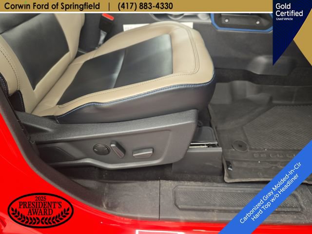 Certified 2024 Ford Bronco Wildtrak AWD/4WD image 11