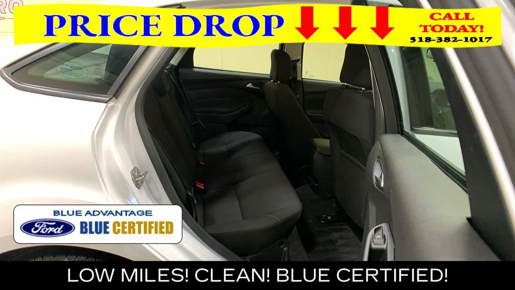 Certified 2017 Ford Focus SE FWD image 15