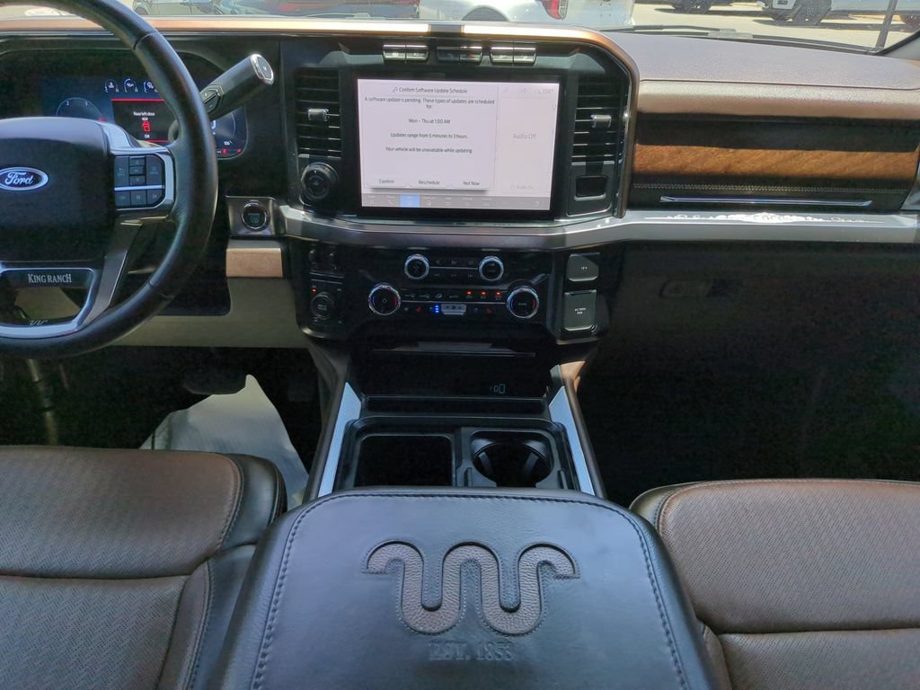 Certified 2024 Ford F350 King Ranch w/ FX4 Off-Road Package AWD/4WD image 18