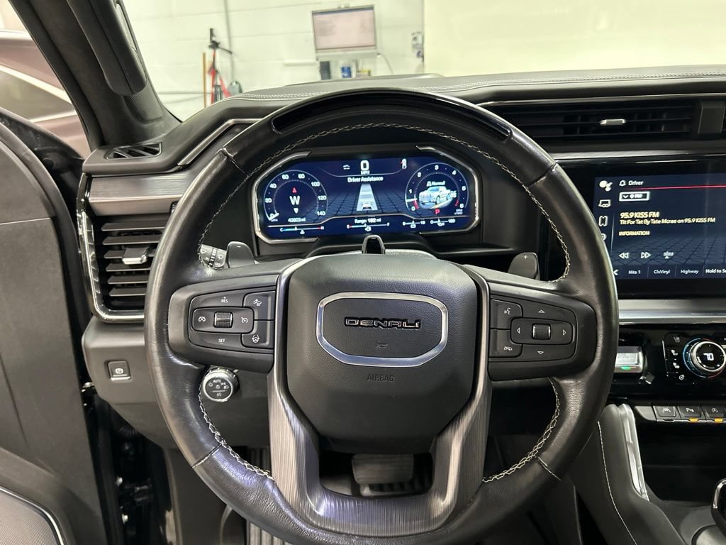 Used 2024 GMC Sierra 1500 Denali Ultimate AWD/4WD image 17